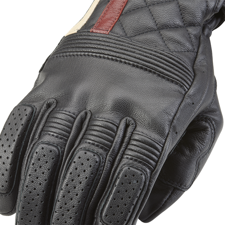 https://triumph.euwest01.umbraco.io/media/2013/sulby_motorcycle_glove_black_mgvs21126_gallery_ss21_2.png