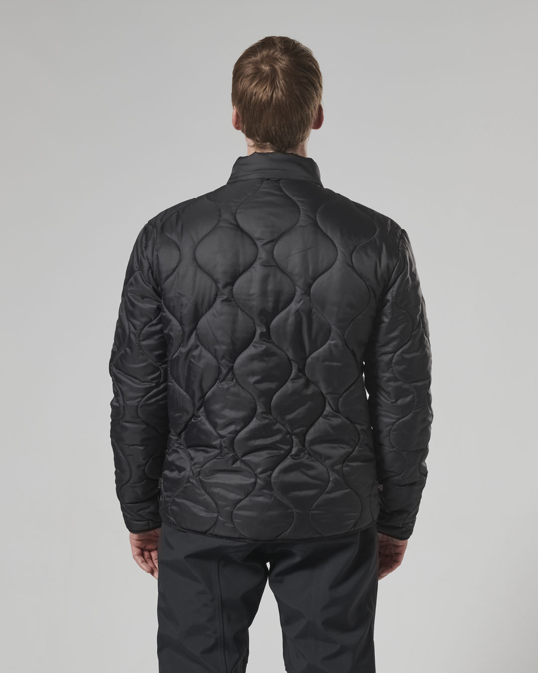 https://triumph.euwest01.umbraco.io/media/4605/mfns24006_clo_24_adventure_primaloft_jacket_men_3.jpg