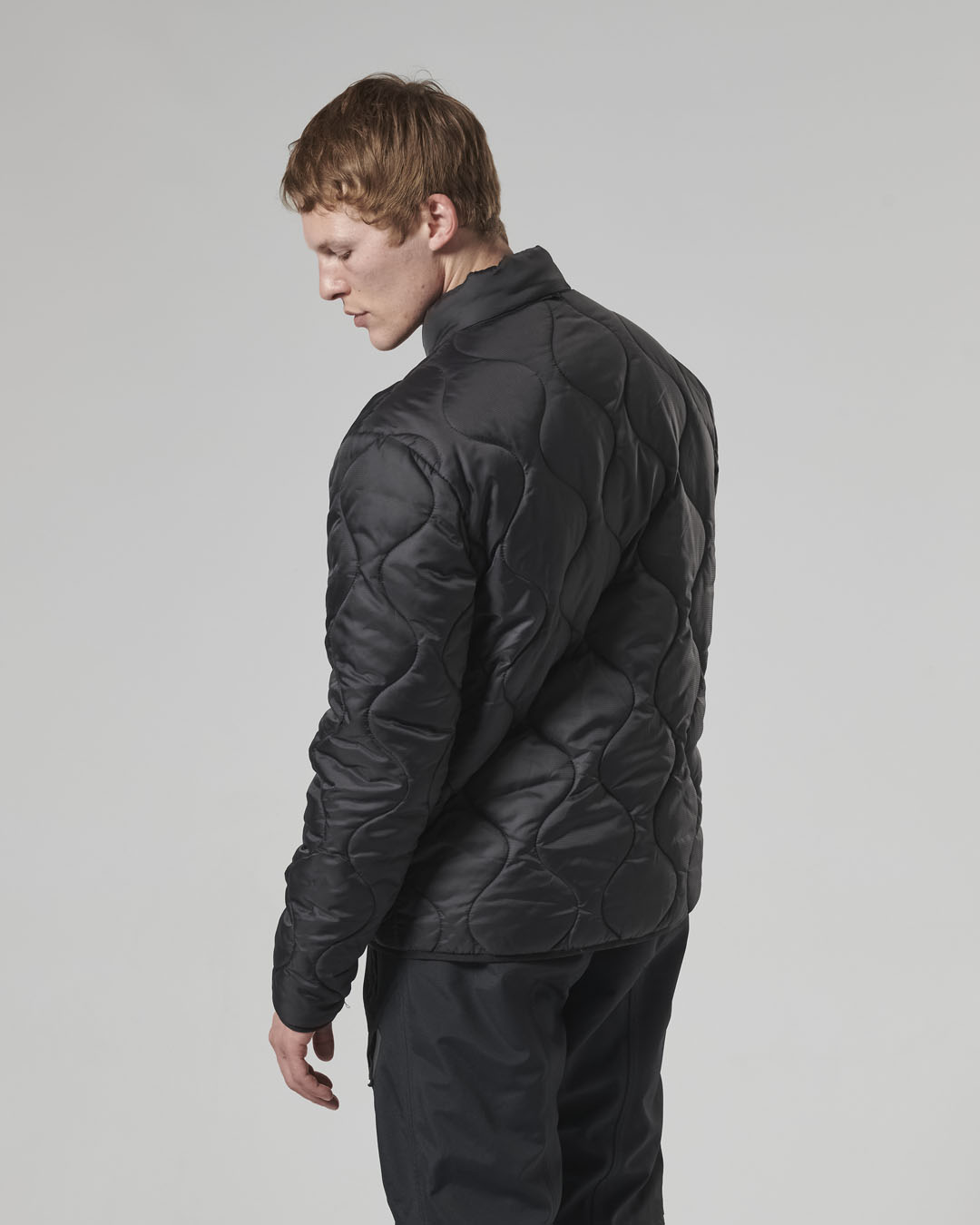 https://triumph.euwest01.umbraco.io/media/4606/mfns24006_clo_24_adventure_primaloft_jacket_men_4.jpg