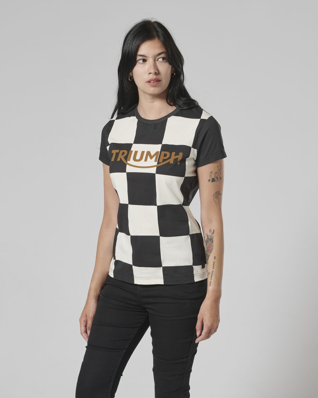 https://triumph.euwest01.umbraco.io/media/5067/mtss24138_clo_24_dealermerch_katrina_tee_womens_2.jpg