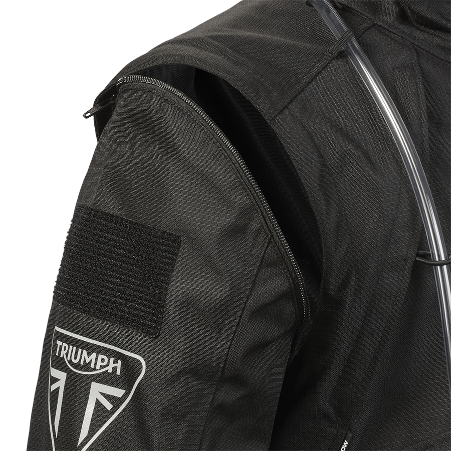 https://triumph.euwest01.umbraco.io/media/5657/mtes25012_pathfinder_jacket_clo_2025_adventure__7.png