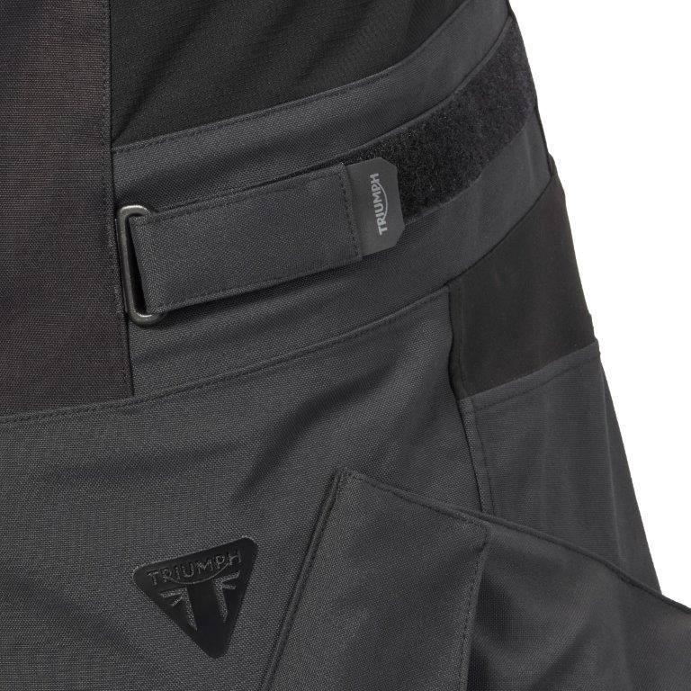 https://triumph.euwest01.umbraco.io/media/5666/mtjs25003_welland_gtx_bib_pants_clo_2025_adventure__6.jpg