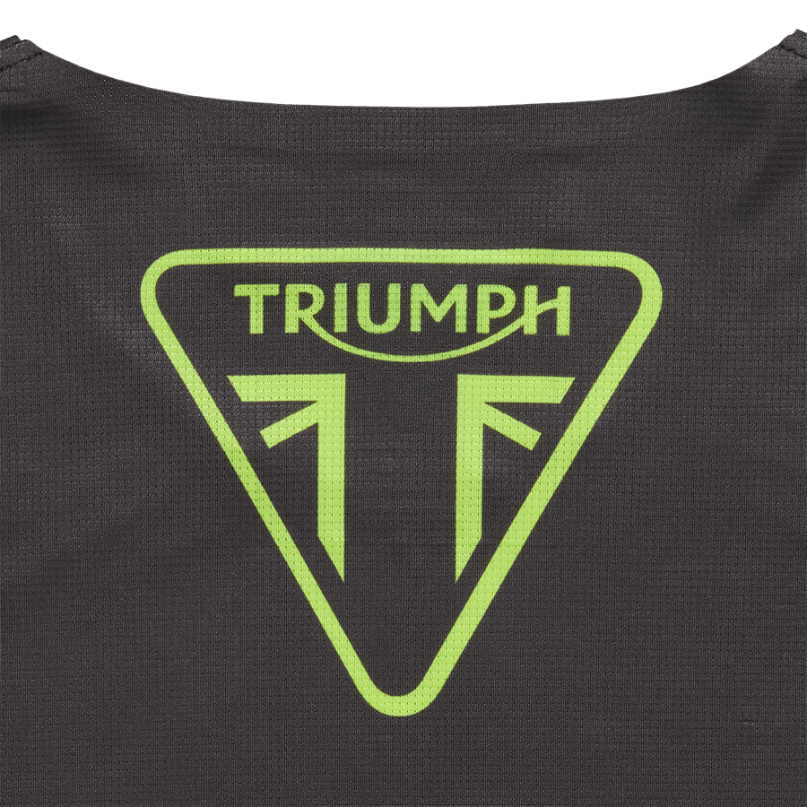 https://triumph.euwest01.umbraco.io/media/5711/mtls25119_adventure_race_jersey_clo_2025_adventure__4.png