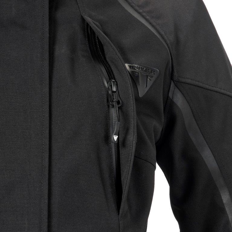https://triumph.euwest01.umbraco.io/media/5861/mlts25008_ladies_leith_jacket_clo_2025_adventure__10.jpg