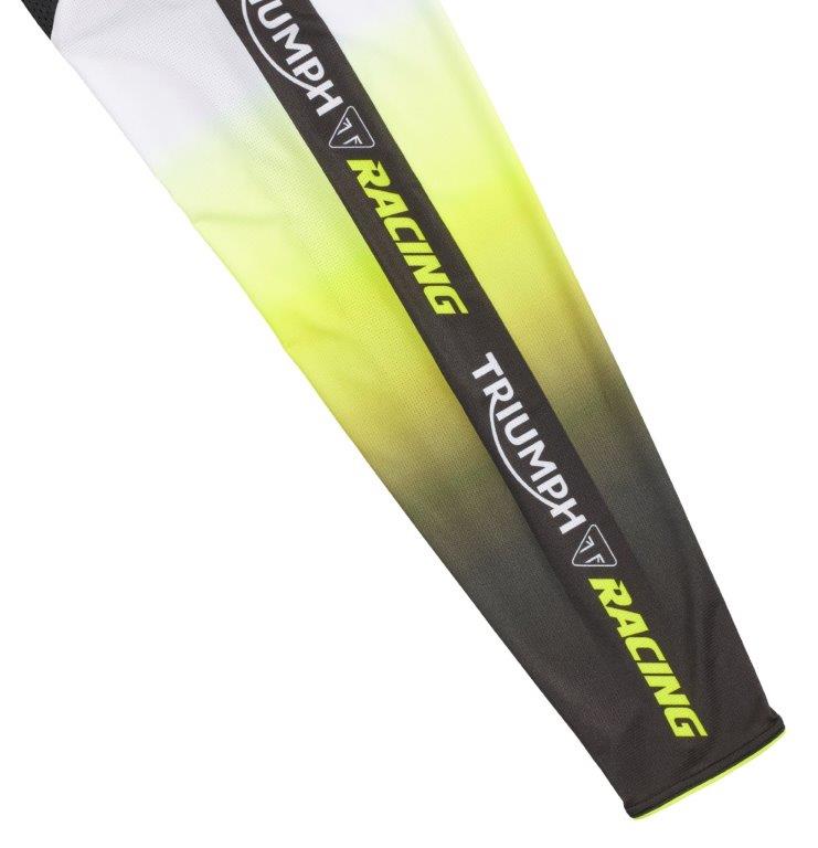 https://triumph.euwest01.umbraco.io/media/6267/mtls25136_racing_jersey_highresjpg_ss26_3.jpg