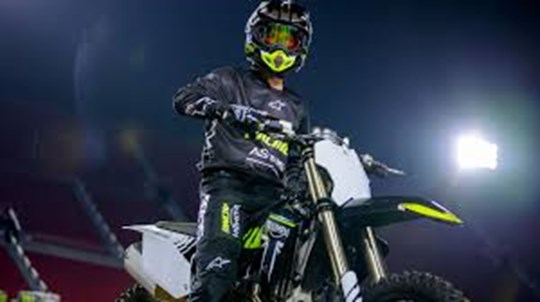 ABBIGLIAMENTO DA  CROSS ED ENDURO 