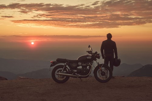 Gamma Bonneville T100