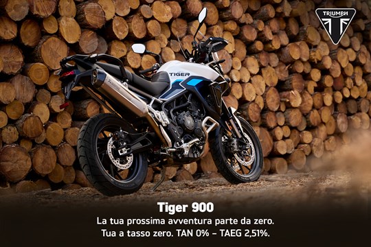 TIGER 900: SPINGITI OLTRE CON PIÙ VANTAGGI